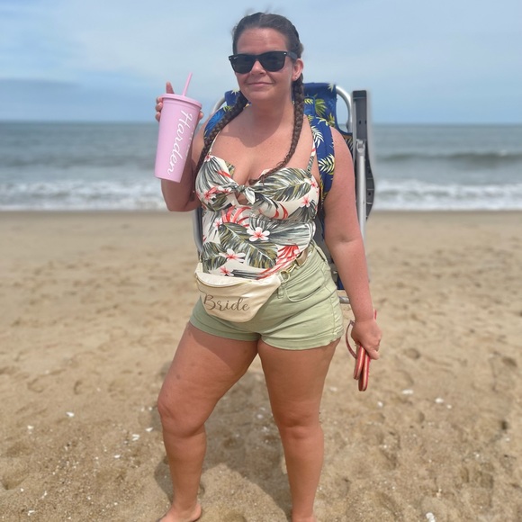 Meet your Posher, Rachel - Picture 4 of 4